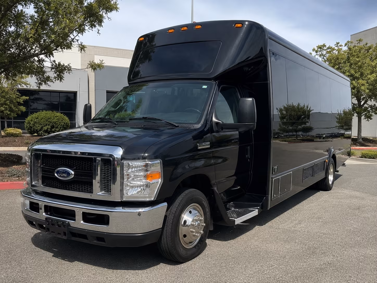 boise prom party bus rental
