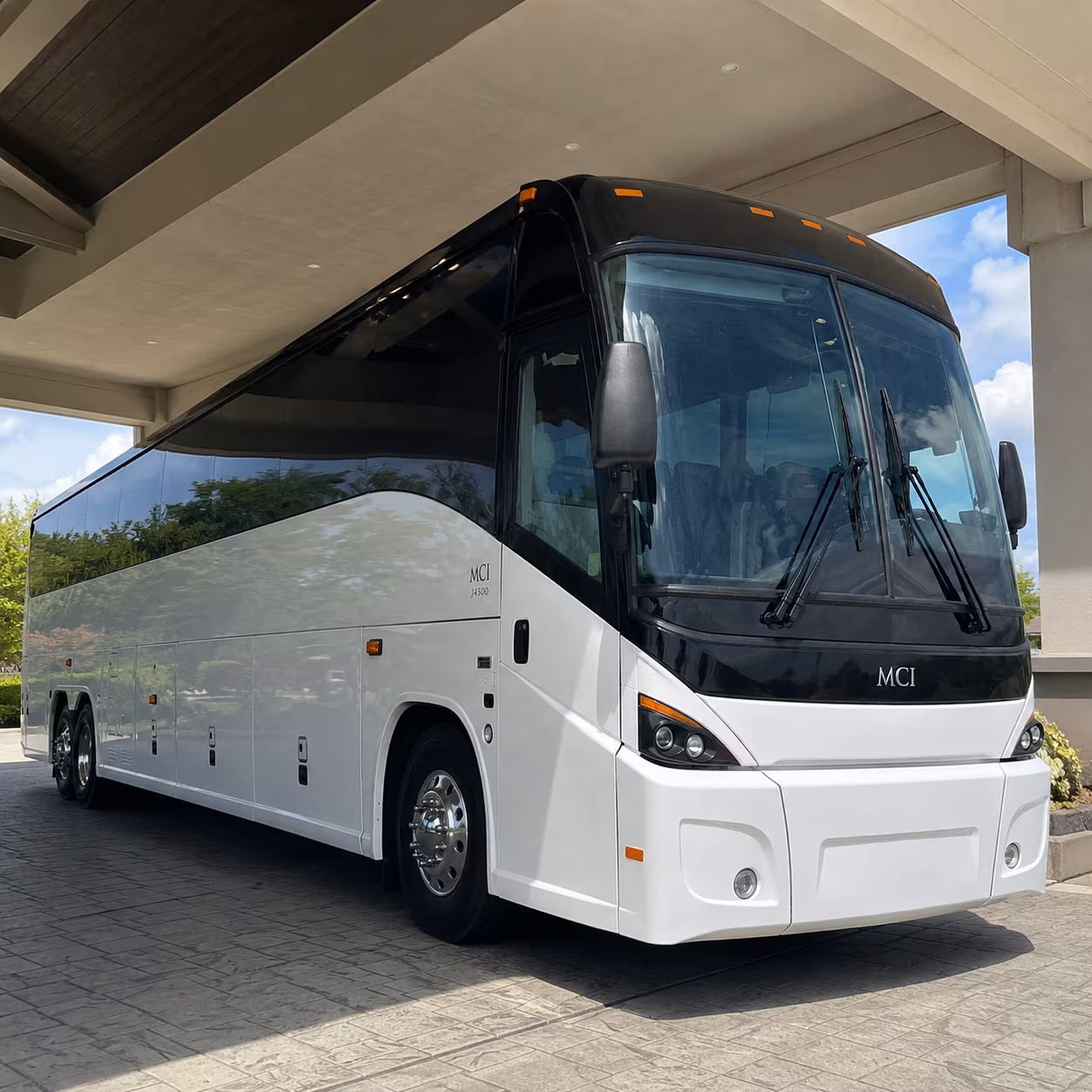 employee shuttle buses for boise s hospital and healthcare shifts